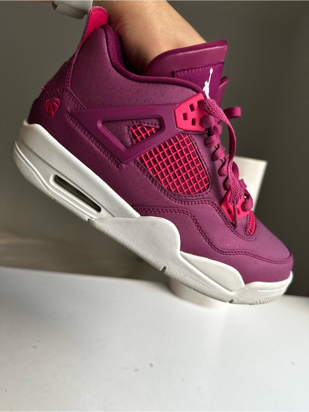 Air Jordan 4 Retro Sneakers
